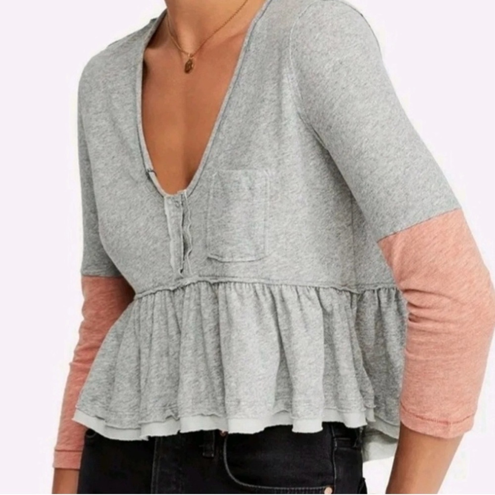 Free People We The Free Heart of Mine Peplum Top In Grey and Peach Size Medium
